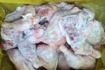 Lòng mề gà đông đá tràn vào VN: Thơm mồm dân nhậu