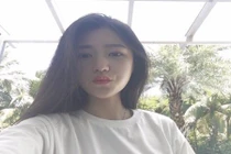 Mặt mộc nhưng vẫn xinh, hot girl Trung Quốc đốn tim dân mạng