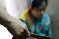 Án mạng kinh hoàng chỉ vì nhắn tin rủ...vợ bạn đi chơi