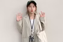 Nữ sinh ĐH Hoa Sen xuất hiện khiến nhiều người nhầm gặp “búp bê sống“