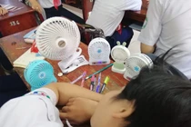 Chiêu tránh nóng "bá đạo" thời 4.0 của hội học sinh 