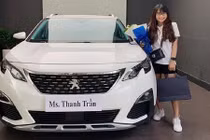 Dân mạng "lé mắt" với hình ảnh vlogger Việt tậu xe siêu sang