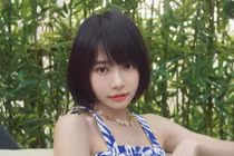 Gái xinh gốc Malaysia nổi tiếng có gương mặt ngây thơ, body nóng bỏng