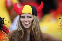 Nữ CĐV Bỉ được săn đón nhất World Cup 2014 giờ ra sao?
