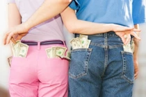 Dấu hiệu cho thấy bạn đang yêu phải cô nàng “đào mỏ“