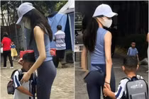 Diện đồ tập gym đi đón con ở trường, người phụ nữ gây tranh cãi