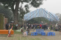 Nghệ An: Phát hiện người đàn ông tự thiêu tại cổng thành