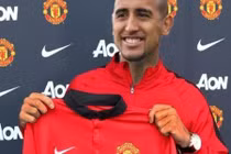 Chuyển nhượng bóng đá mới nhất: MU chi gấp tiền mua sao Bayern