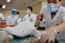 3 bộ phận trên cơ thể bốc mùi hôi chứng tỏ gan đang kêu cứu 