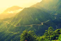 Khám phá vùng đất 1 con gà gáy 3 nước cùng nghe