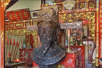 Hổ tướng cãi lệnh vua để tránh đối đầu bạn trên chiến trường