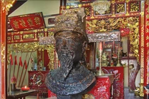 Hổ tướng cãi lệnh vua để tránh đối đầu bạn trên chiến trường