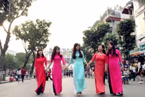 Tết Tân Sửu chọn tuổi xông đất, hướng xuất hành may mắn cả năm