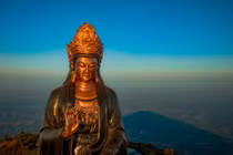 Tận mục tượng Phật Bà cao nhất châu Á trên núi Bà Đen