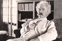 Kỳ lạ loạt thói quen của các tác giả nổi tiếng