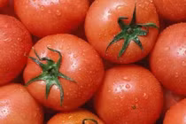 Chọn cà chua tươi ngon, mọng nước chỉ cần nhắm duy nhất điểm này