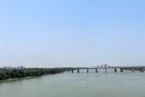 Chờ đón Quy hoạch hai bên bờ sông Hồng: Nỗi lòng người ở ven sông