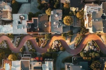 Những con đường kỳ lạ nhất quả đất, ai cũng tròn mắt ngạc nhiên 