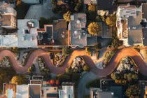 Những con đường kỳ lạ nhất quả đất, ai cũng tròn mắt ngạc nhiên 