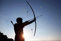 Vị vua chết bởi mũi tên bắn lén, ít được nhắc đến trong sử sách