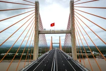 Soi độ hoành tráng của 7 cây cầu nối tỉnh này sang tỉnh khác