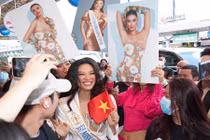 Vừa lên đường, Kim Duyên được dự đoán lọt top 6 Miss Supranational 2022