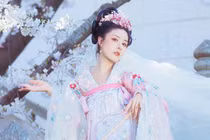 Mỹ nhân nào được sủng ái nhất hậu cung nhưng “ra đi” vì... quá đẹp?