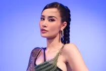 Toàn cảnh vụ FC Đông Nhi chỉ trích ê-kíp "cướp đoạt" kênh Youtube