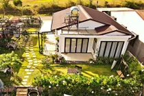 Mẹ đơn thân dựng nhà vườn nghỉ dưỡng 350 triệu đẹp như homestay tặng con