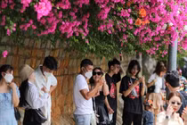 Đắt đỏ và nắng nóng làm hỏng chuyến du lịch hè