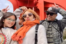 Tổ ấm hạnh phúc của Phượng Hoàng Lửa “Ca sĩ mặt nạ“