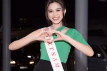 Đỗ Thị Hà đẹp hút hồn lên đường trở lại Hoa hậu Thế giới 2021