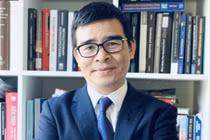 Một người Việt được bổ nhiệm Giáo sư Luật ở ĐH Oxford