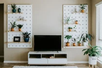 8 ý tưởng trang trí tường “siêu tiết kiệm” cho không gian sống gia đình