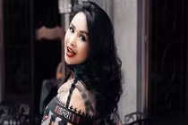 Thanh Lam: “Khi đủ mạnh đàn ông mới có thể đứng sau phụ nữ“