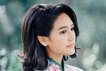 Nhìn mâm cơm đạm bạc, tôi phát hiện bí mật của mẹ chồng