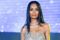 Hương Giang và loạt sao tiếc thương người mẫu Châu Kim Sang qua đời