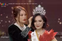 Nông Thúy Hằng đăng quang Hoa hậu các Dân tộc Việt Nam 2022