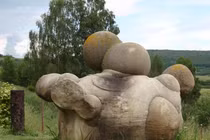 Kinh ngạc những tảng đá âm thầm lớn lên, sinh sôi và di chuyển