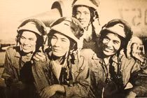 Chiến thắng Điện Biên Phủ trên không - Những cánh bay quả cảm