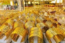 Giá vàng hôm nay 31/8: Giữ vững đà tăng?