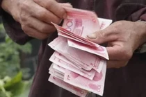  “Người qua sáu mươi, hai không đụng, hai không giao” nghĩa là gì?