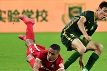 Cựu vô địch sắp giải thể, bóng đá Trung Quốc ngày càng 'teo tóp"