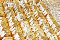 Giá vàng hôm nay 17/7: Duy trì ổn định?