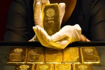 Giá vàng hôm nay 27/10: Bật tăng trở lại?