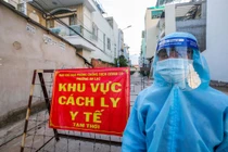 Hà Nội ghi nhận 13 ca dương tính COVID-19, 2 ca chưa rõ nguồn lây