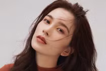 Mỹ nhân 'Ỷ Thiên Đồ Long Ký' bị tố ở bẩn, không mặc nội y