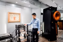 Chi hẳn 2 tỷ đồng sắm máy hát đĩa than chỉ vì hoài niệm cũ