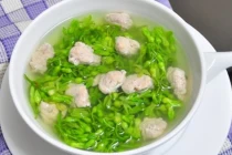 Lương y chỉ 7 loại thực phẩm cải thiện chứng mất ngủ cho F0