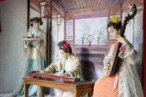 Ngoài việc sinh quý tử, thê thiếp cổ đại còn có hai chức năng này